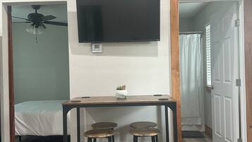 2 chambres, Wi-Fi gratuit, draps fournis