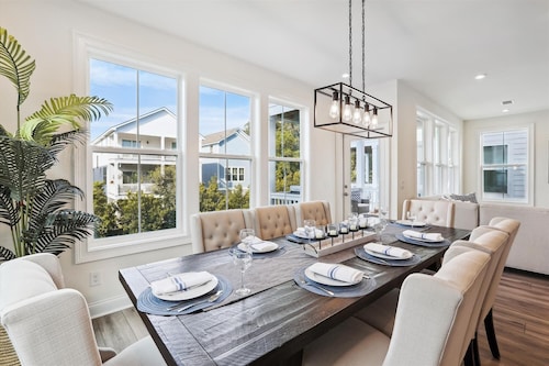 3 Talon CT @ Fish Haul Beach | FREE Heated Pool | Walk to Beach | Pet-Friendly