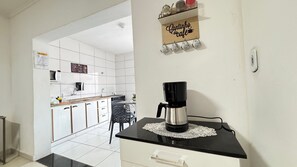 Villa | Private kitchen - Casa 100m da Praia Arpoador (Peruíbe)