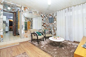 Interior - Impossível Descrever, Você Precisa Sentir a Energia Dessa Casa (Santo Antônio Porto Alegre)