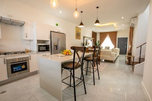 Interior - Beautiful townhome in a gated community community and 35mins from the Airport
 (Adenta Municipality)