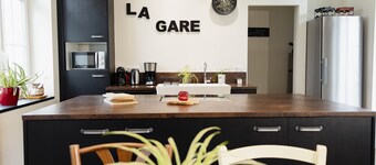LE Gite DE LA Gare - Gîte de Groupe Jusqu'à 14 Couchages - Proche Nantes