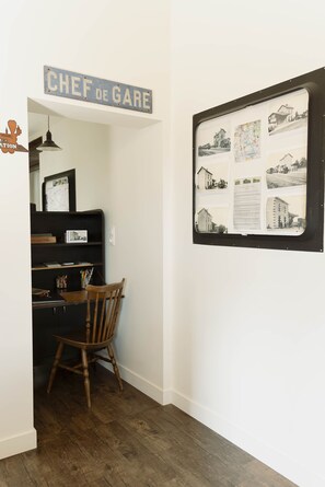 Interior - LE Gite DE LA Gare - Gîte de Groupe Jusqu'à 14 Couchages - Proche Nantes (REMOUILLE)