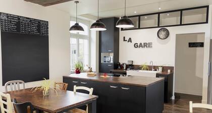 LE Gite DE LA Gare - Gîte de Groupe Jusqu'à 14 Couchages - Proche Nantes