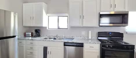 Microwave, oven, stovetop, dishwasher