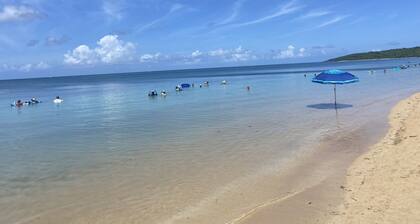 ! 8 minutes from the beach and tourist sites! Comfortable and central house.