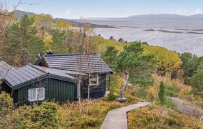 Exterior - Cozy home in Kjørsvikbugen with WiFi (Kjørsvikbugen)