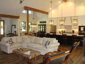 Fireplace, offices - Pine Valley Court Chalet (Columbia Falls)