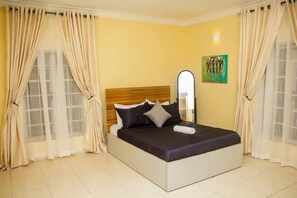 2 bedrooms, iron/ironing board, free WiFi, bed sheets - AT&D (2.0) | Spacious 3BED Apt (Lekki 1, Lagos) (Lagos)