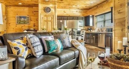 SpringtimeSerenityRetreat | Pool, Hot Tub & Arcade