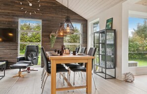 Dining - Cozy home in Struer with WiFi (Struer)