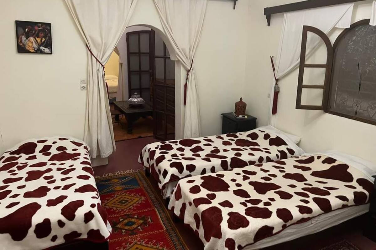Family Room | Iron/ironing board (on request), individually decorated, bed sheets