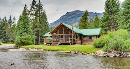 Scenic Montana Cabin Rental ~ 1 Mi to Yellowstone!