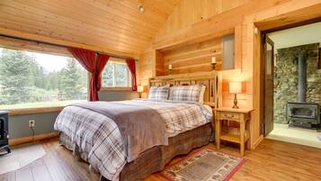 1 bedroom, iron/ironing board, internet, bed sheets