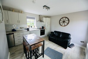 Interior - Cozy Irish Cottage situated in the heart of Slieve Gullion w/hot tub & fire pit. (Newry)