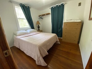 Cabin, Multiple Beds, Kitchen - Lincolnwood Cabin 5 (Birchwood)