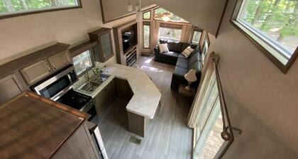 Lincolnwood Tiny House 12