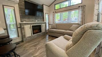 Cabin, Berbilang Katil, Kitchen | Ruang tamu | TV