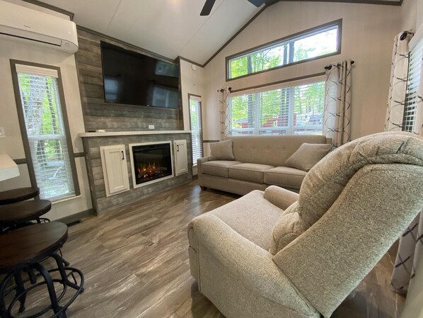 Cabin, Multiple Beds, Kitchen | Living area | TV - Lincolnwood Tiny House 13 (Birchwood)