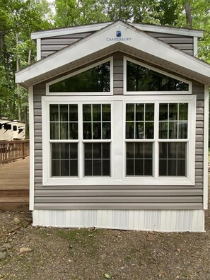 Exterior - Lincolnwood Tiny House 14 (Birchwood)