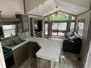 小屋, 多張床, 廚房 | 私人廚房 | 電冰箱、微波爐、爐台、洗碗機