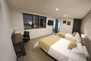 Coffres-forts dans les chambres, bureau, chambres insonorisées