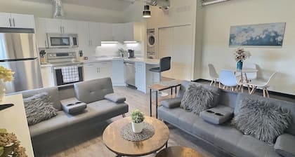 Brooklynn Suite - Pet Friendly - Dukes Place