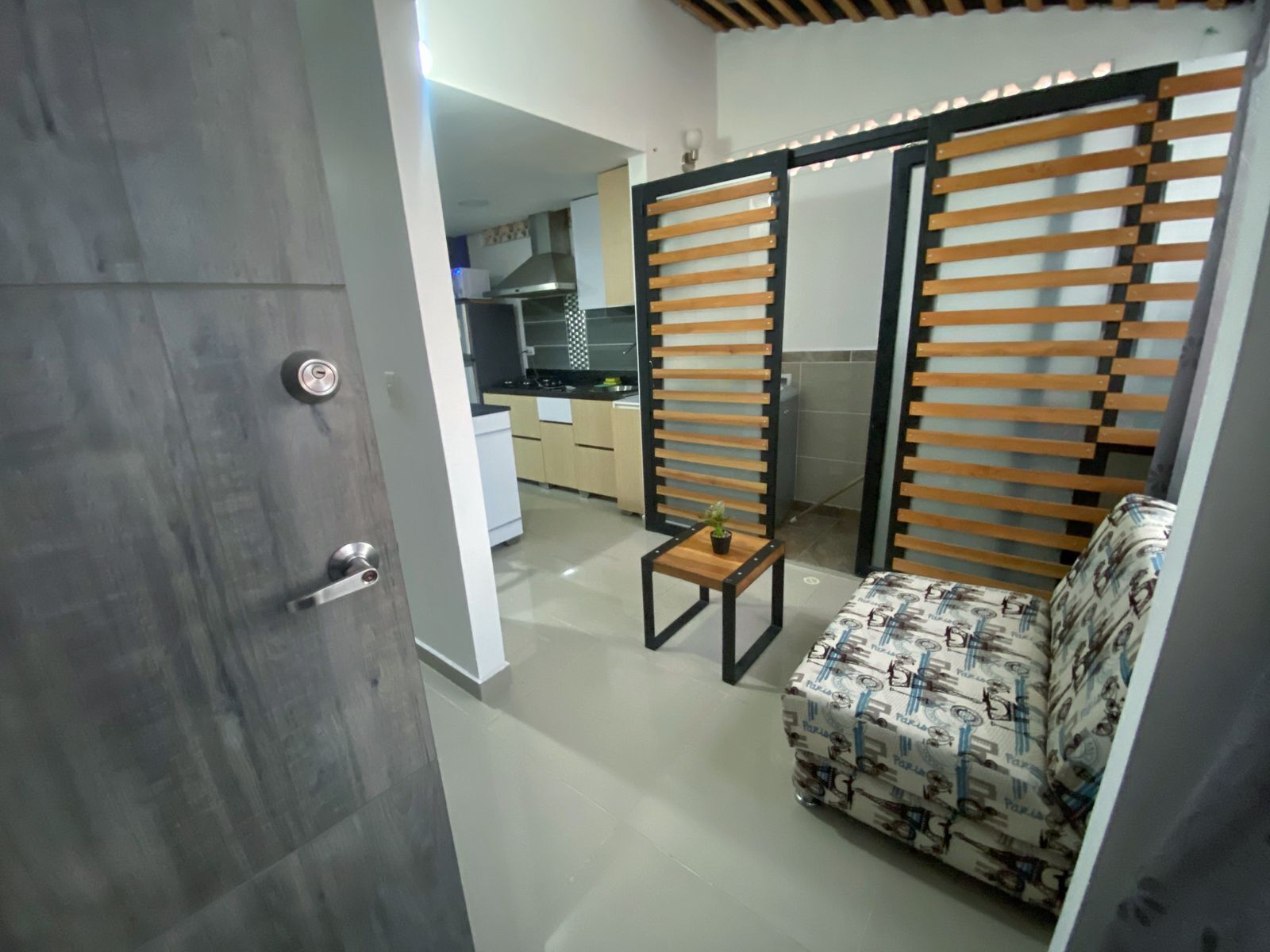 Departamento básico, 1 habitación | Área de sala de estar