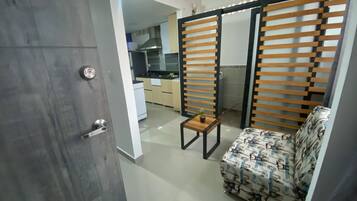 Departamento básico, 1 habitación | Área de sala de estar