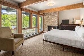 4 bedrooms, WiFi, bed sheets
