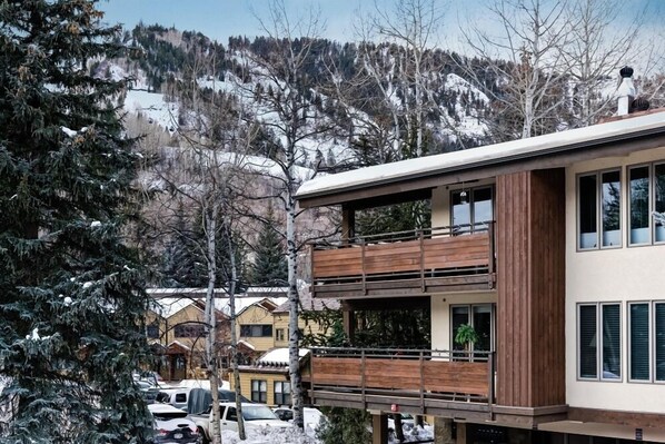 Exterior - Little Nell Condominiums Unit 7 | Sleek Downtown Condo with Private Deck, Designer Upgrades (Aspen)