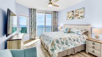 3 chambres, coffres-forts dans les chambres, fer et planche à repasser