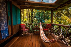 标准套房 | 起居区