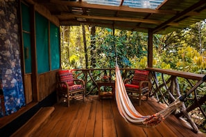 Standard Suite | Living area