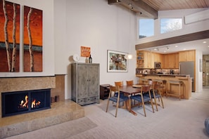 Dining - Gant Unit K301 | A resort condo w/ fireplace, upgraded kitchen, A/C, views from every room (Aspen)