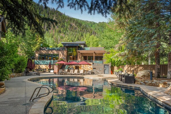 A heated pool - Gant Unit K301 | A resort condo w/ fireplace, upgraded kitchen, A/C, views from every room (Aspen)