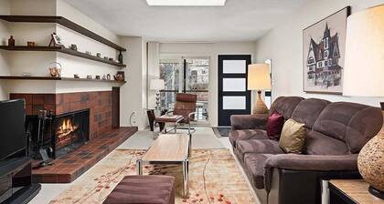 Timber Ridge Unit 3E | Spacious Condo in Renovated Building, Close to Ski Slopes & Restaurants