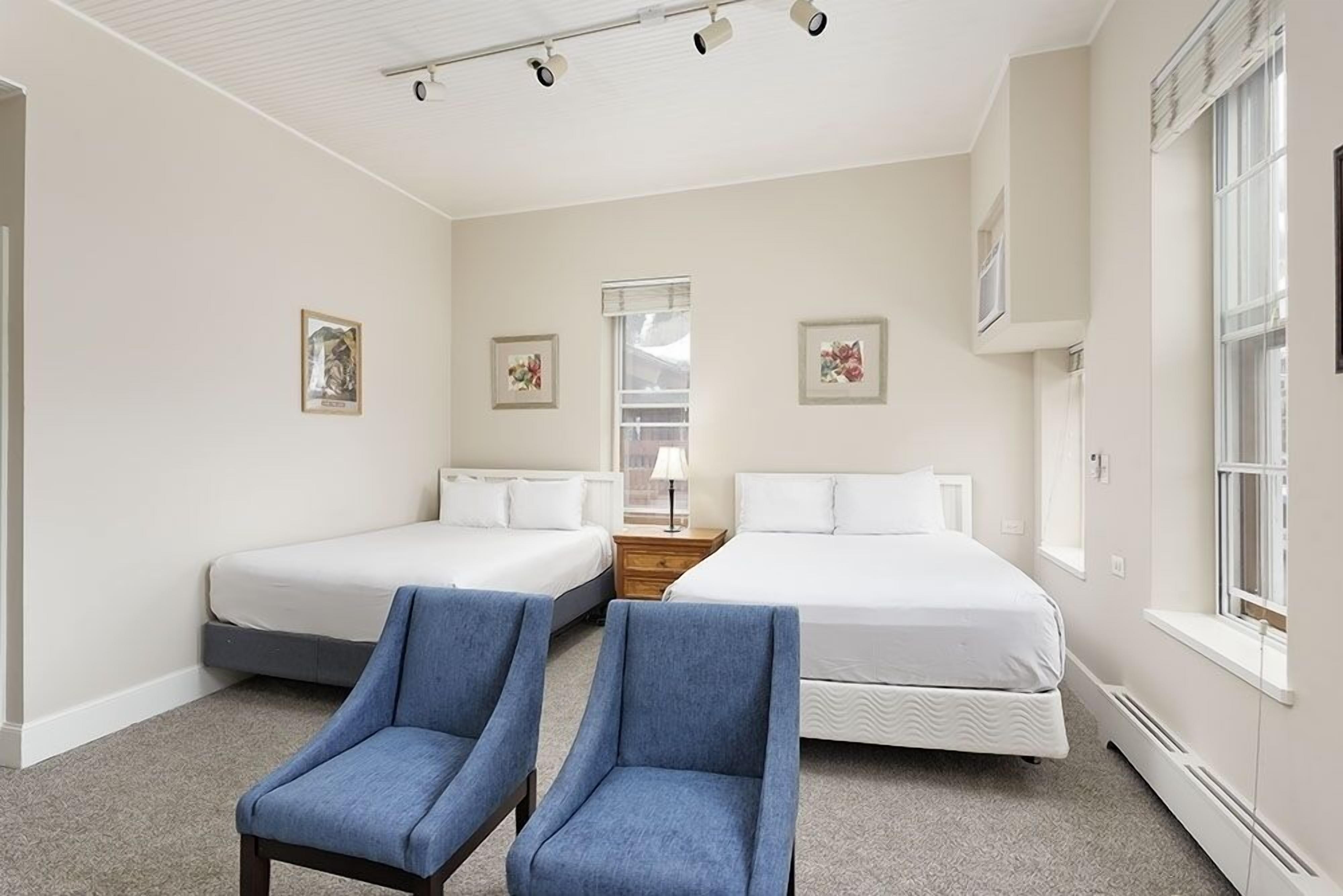 Independence Square 213 | Spacious Hotel Room with 2 Queen Beds, Wet Bar, and Sitting Area