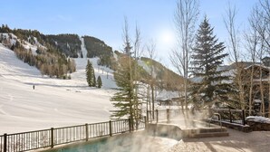 A heated pool - The Ritz-Carlton Club | Two-Bedroom WR Residence 2406, Ski-in & Ski-out Resort in Aspen Highlands (Aspen)