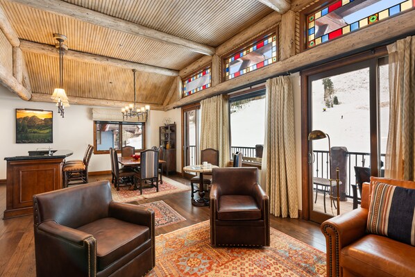 Interior - The Ritz-Carlton Club | 3 Bedroom Penthouse 4302, Ski-in & Ski-out Resort in Aspen Highlands (Aspen)