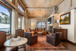 TV, fireplace, video games