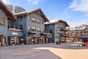 Exterior - The Ritz-Carlton Club | 3 Bedroom Penthouse 4302, Ski-in & Ski-out Resort in Aspen Highlands (Aspen)