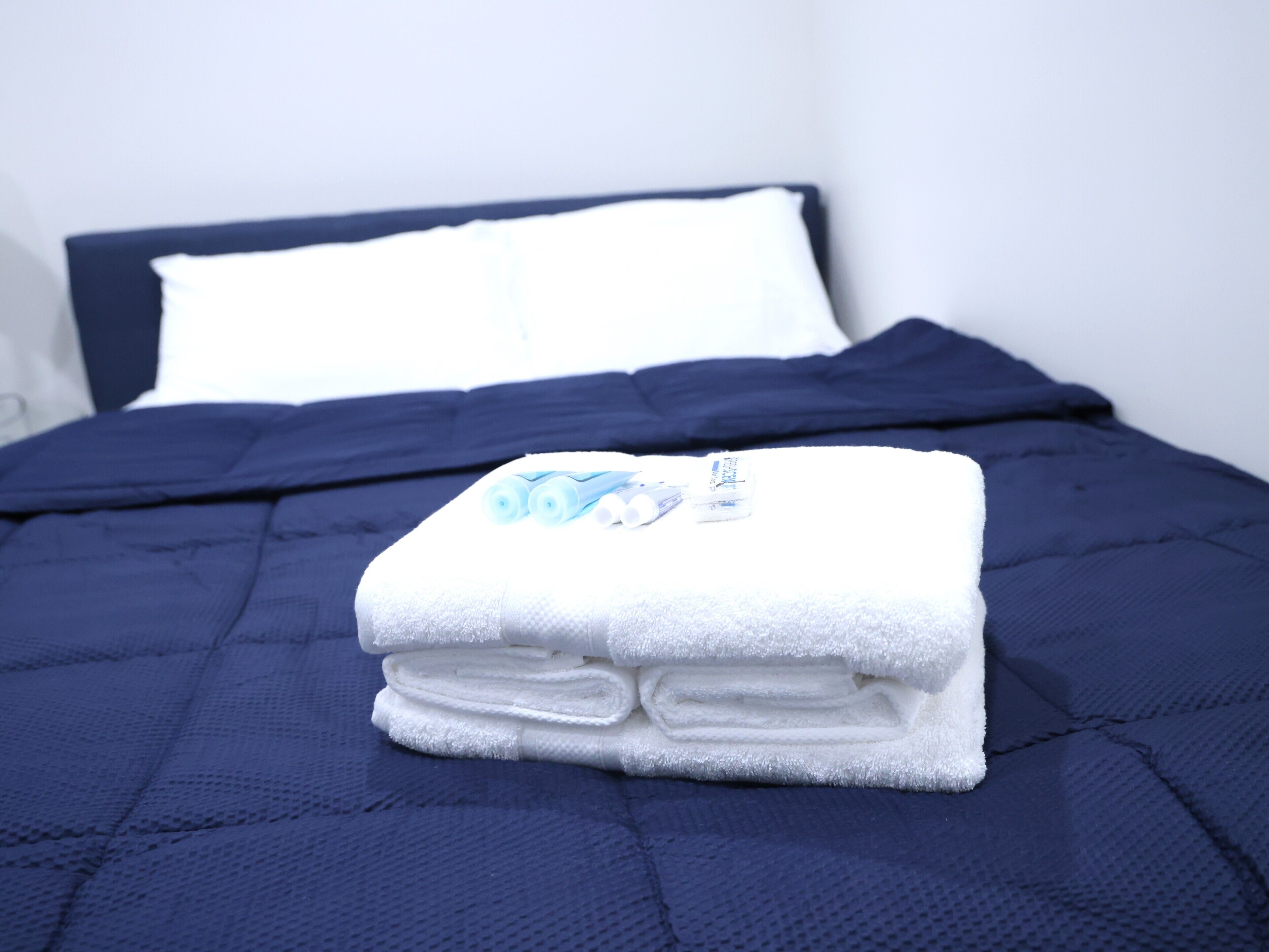 1 soverom, strykejern/-brett, wi-fi og sengetøy