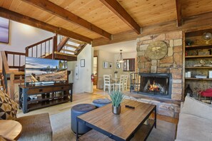 Condo, Multiple Beds, Balcony | Living area | TV, fireplace - Incline Moonlight Ridge (Incline Village)