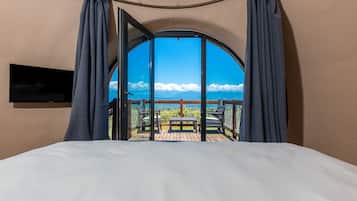 Qvevri | Premium bedding, minibar, blackout curtains, soundproofing