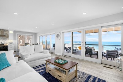 Oceanfront Cape Escape with Panoramic Bay Views