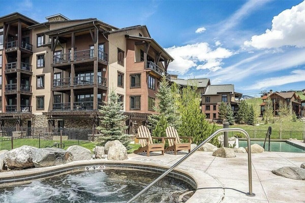 1 of 3 Hot Tubs