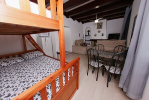 Royal Studio Suite | 1 bedroom, individually decorated, laptop workspace, free WiFi