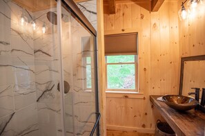 Shower, towels