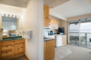 Microwave, oven, stovetop, toaster
